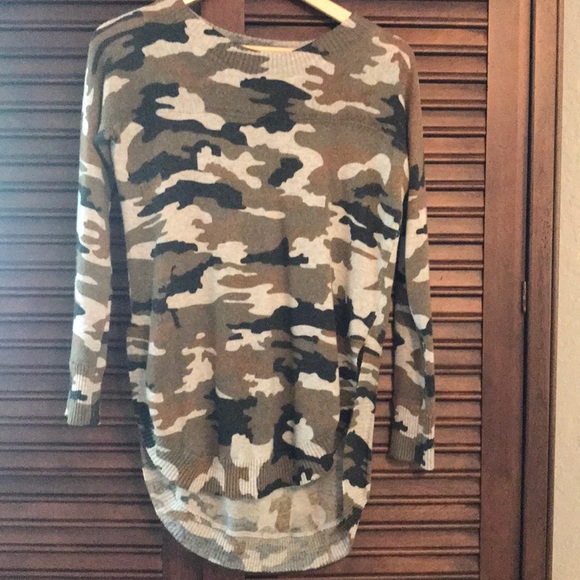 Camo sweater - Picture 1 of 4